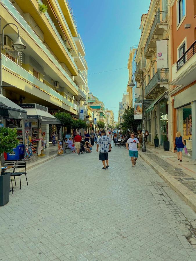 Happy Place! Big, Bright & Central - Ideal For Families And Groups Of Friends باترا المظهر الخارجي الصورة
