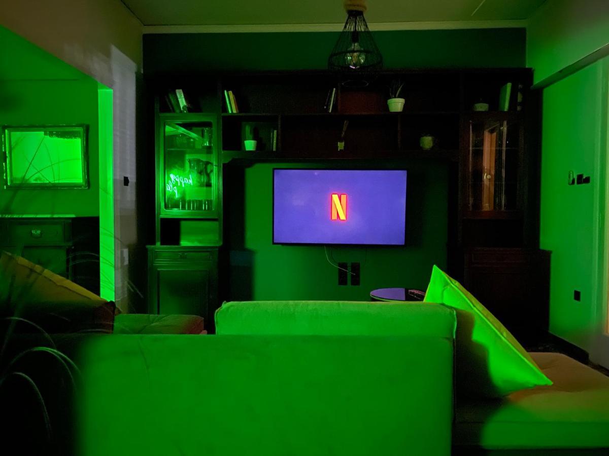 Happy Place! Big, Bright & Central - Ideal For Families And Groups Of Friends باترا المظهر الخارجي الصورة